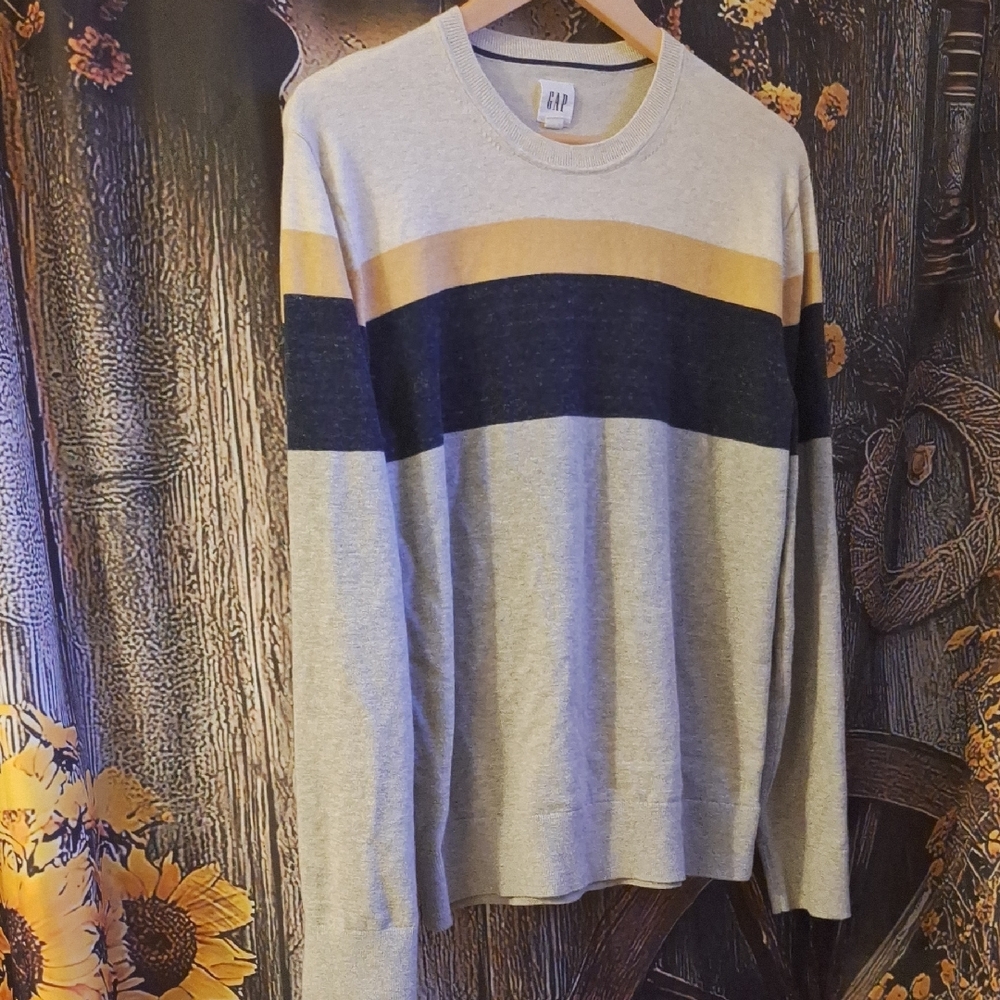 GAP Gray Sweater with Yellow and Black Stripes